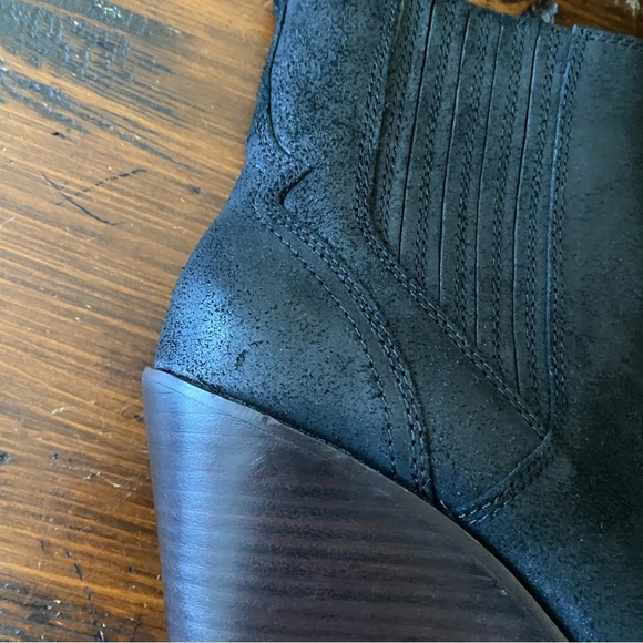 Lucky Brand Women's Wilano Wedge Booties Dark Black Leather Chelsea US 9 EU 40 - Picture 7 of 13